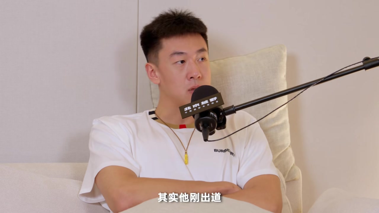王少杰：王洪泽上赛季撞到所谓的“新秀墙” 因为他听到太多声音